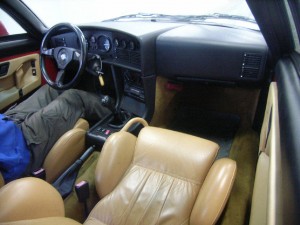 Alfa Romeo SZ (Zagato) ES30 at a Japan car auction - interior