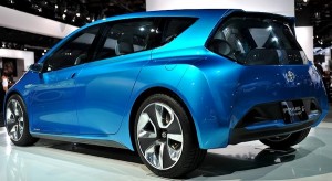 Toyota Prius c concept car perhaps shows Toyota Aqua hyrbid car styling