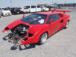 Wrecked 1989 Lamborghini Countach Anniversary in the Japanese car auctions