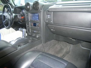 Hummer H2 interior