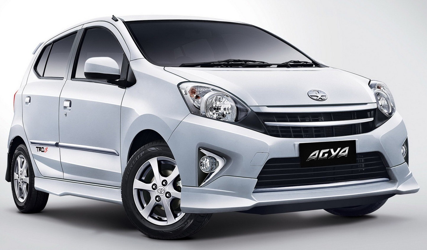 Perbandingan Data Penjualan Toyota Agya Vs Daihatsu Ayla 2017