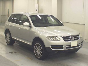 VW Touareg 2003 front