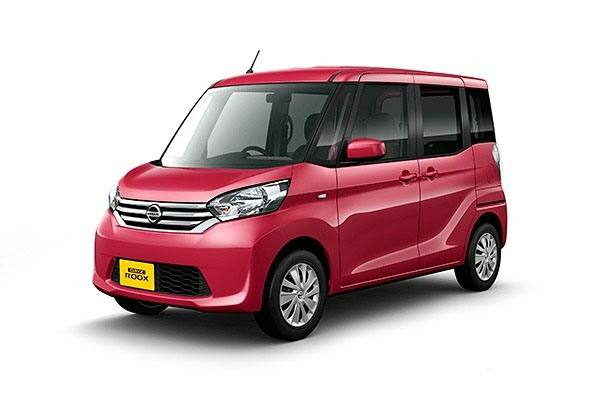 Nissan Dayz Roox Kei Car 2014