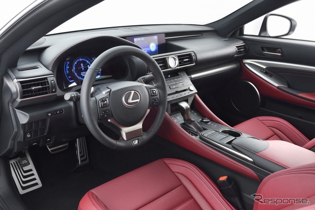 Lexus RC 350F Sport Interior