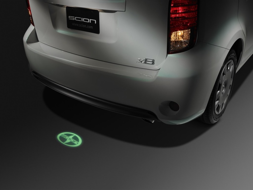 Scion xB RS Rear Projection