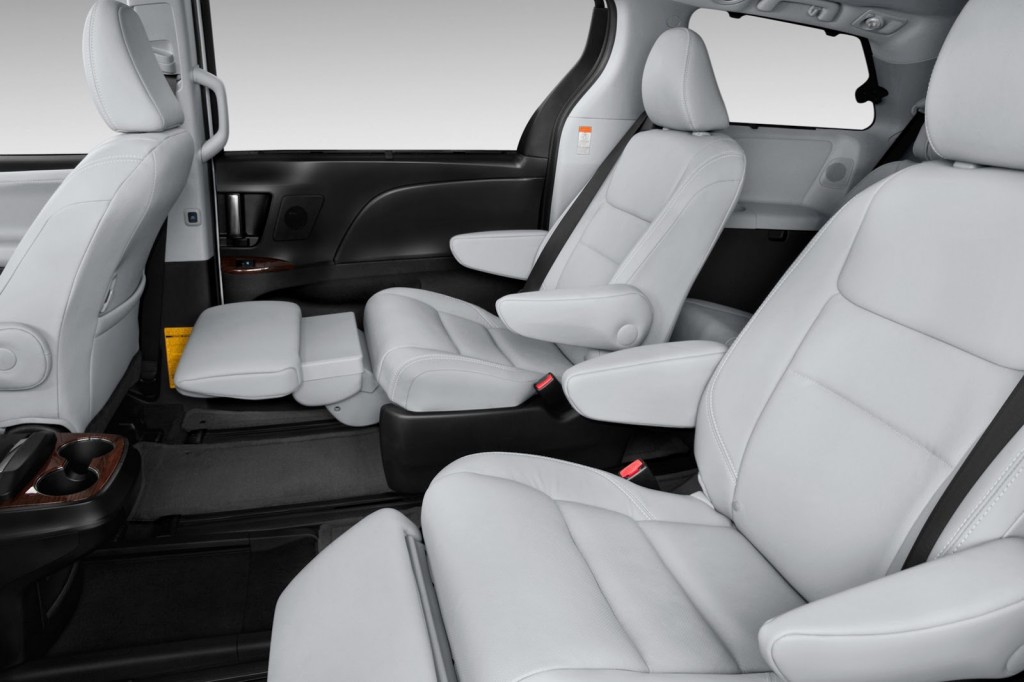 2015 Toyota Sienna white leather interior