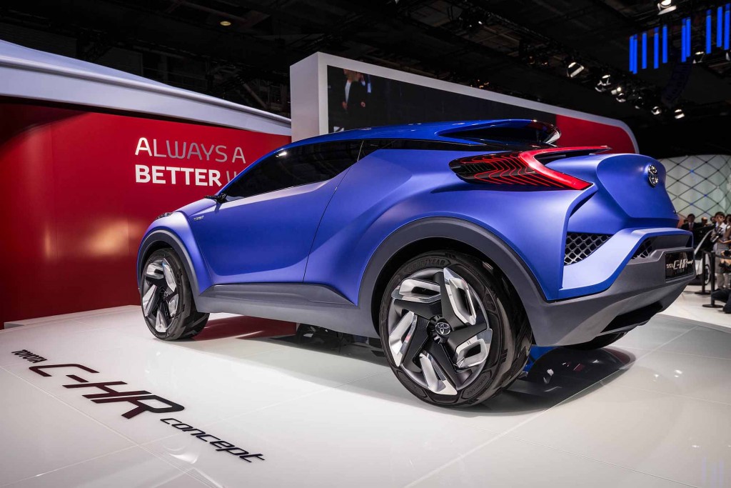2014 Toyota C-HR Concept rear view
