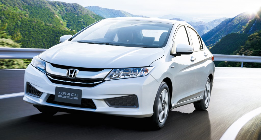 all-new 2015 Honda Grace sedan