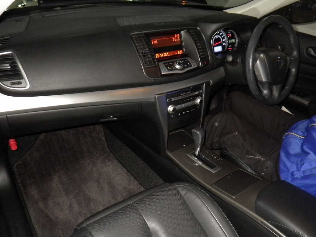 2012 Nissan Teana 250XL Sport Selection interior