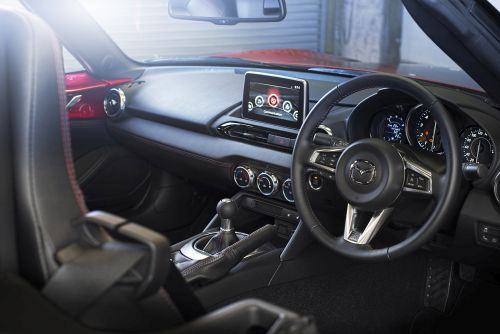 2016 Mazda MX-5 interior