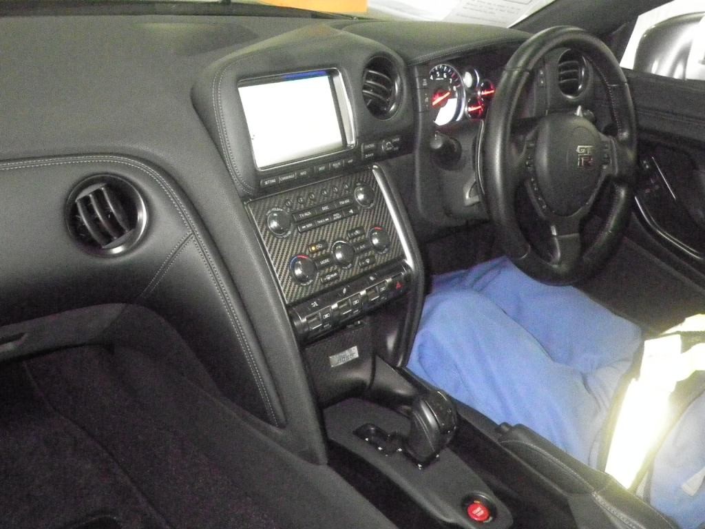 2012 Nissan GT-R interior