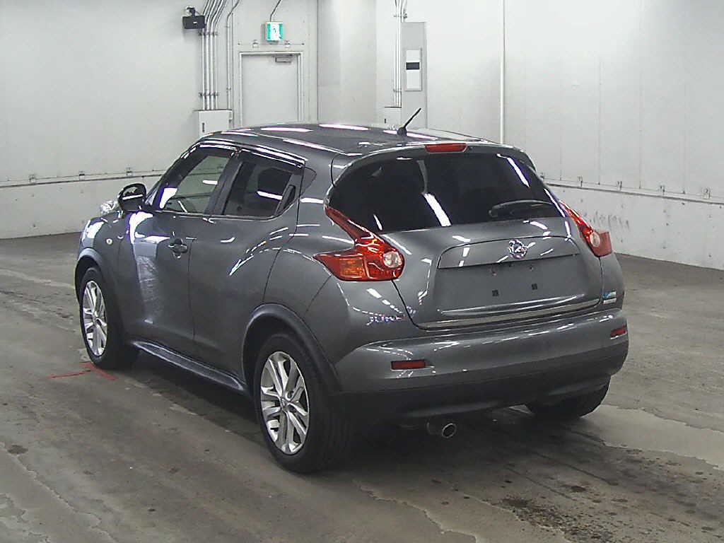 2012 Nissan Juke rear