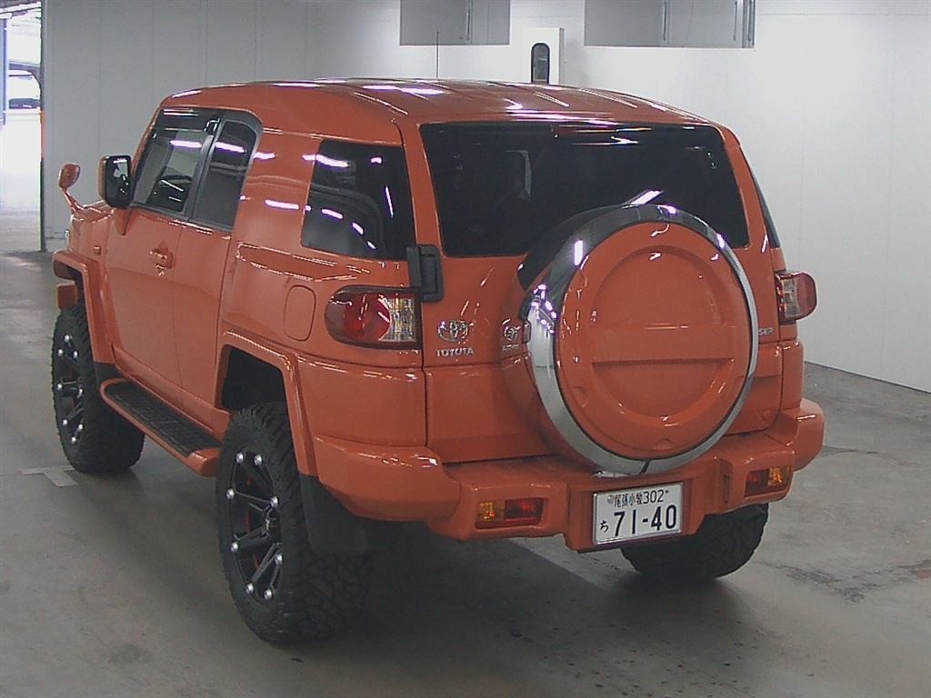 2013 Toyota FJ Cruiser rear