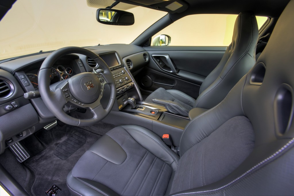 2016 Nissan GT-R 45th Anniversary Edition  interior