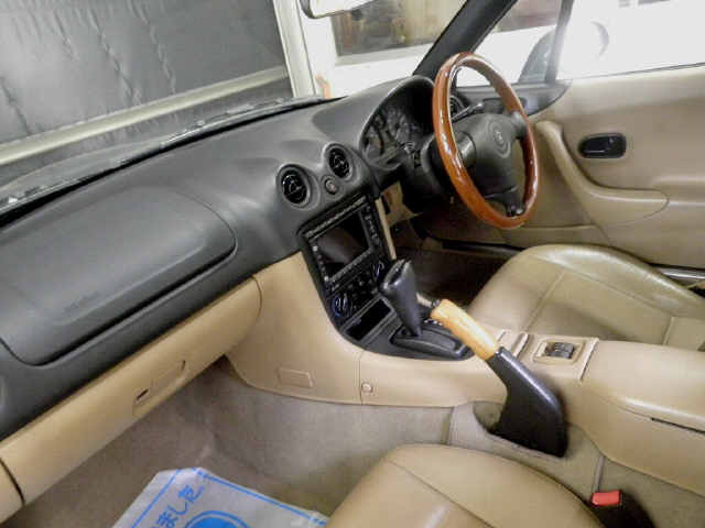 1998 Mazda Miata interior