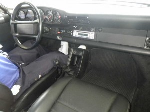 Porsche 911 Speedster 1989 interior