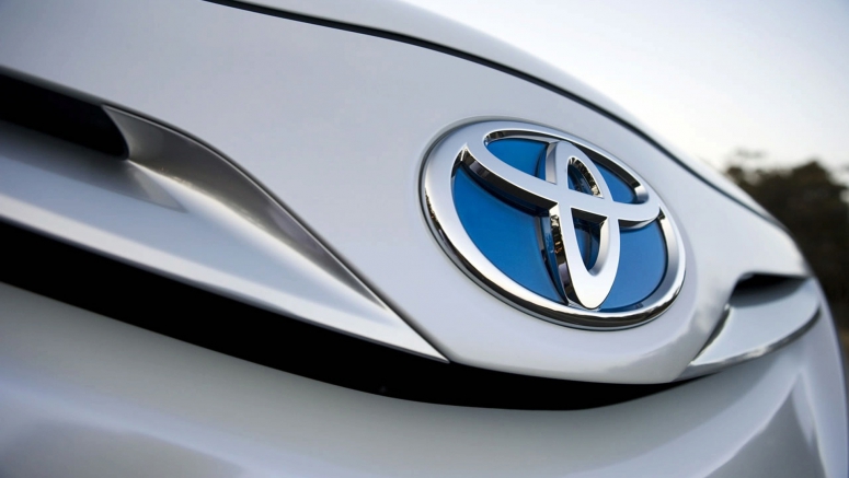 toyota logo