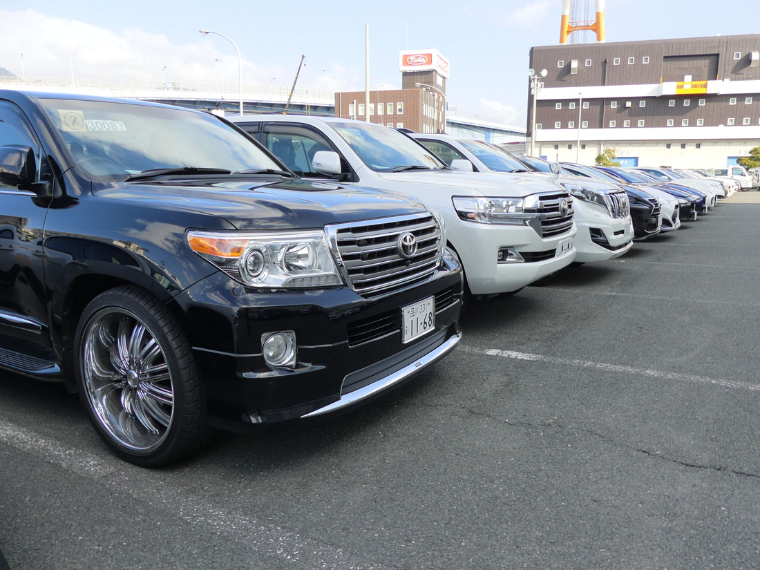 SUVs at Japanese car auction