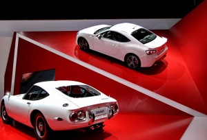 Toyota 2000GT with Toyota 86