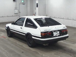 1984 Toyota Sprinter Trueno at auction in Japan-- rear